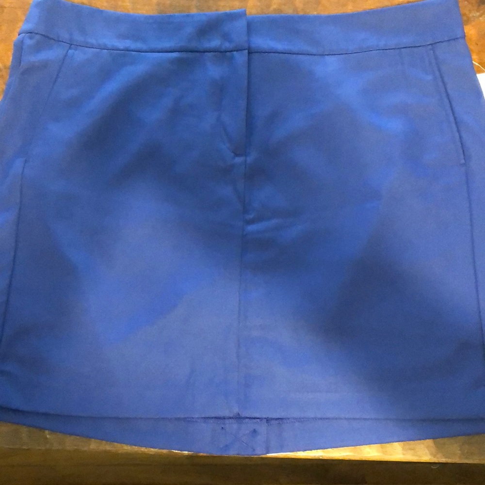 Women’s golf skort